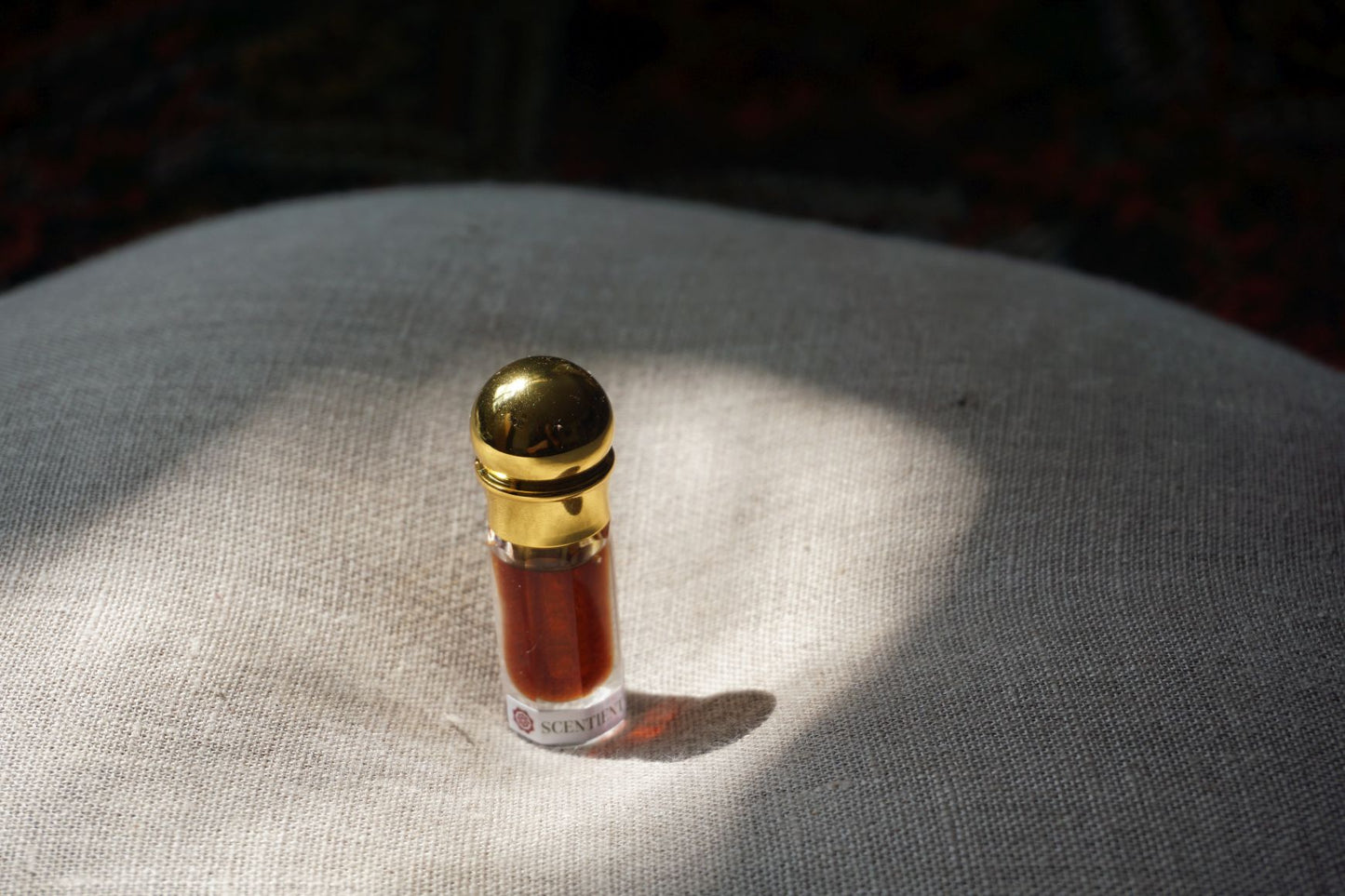 MAGNOLIA BLANC - White Champaca (Magnolia) in Vintage Sandalwood Oil