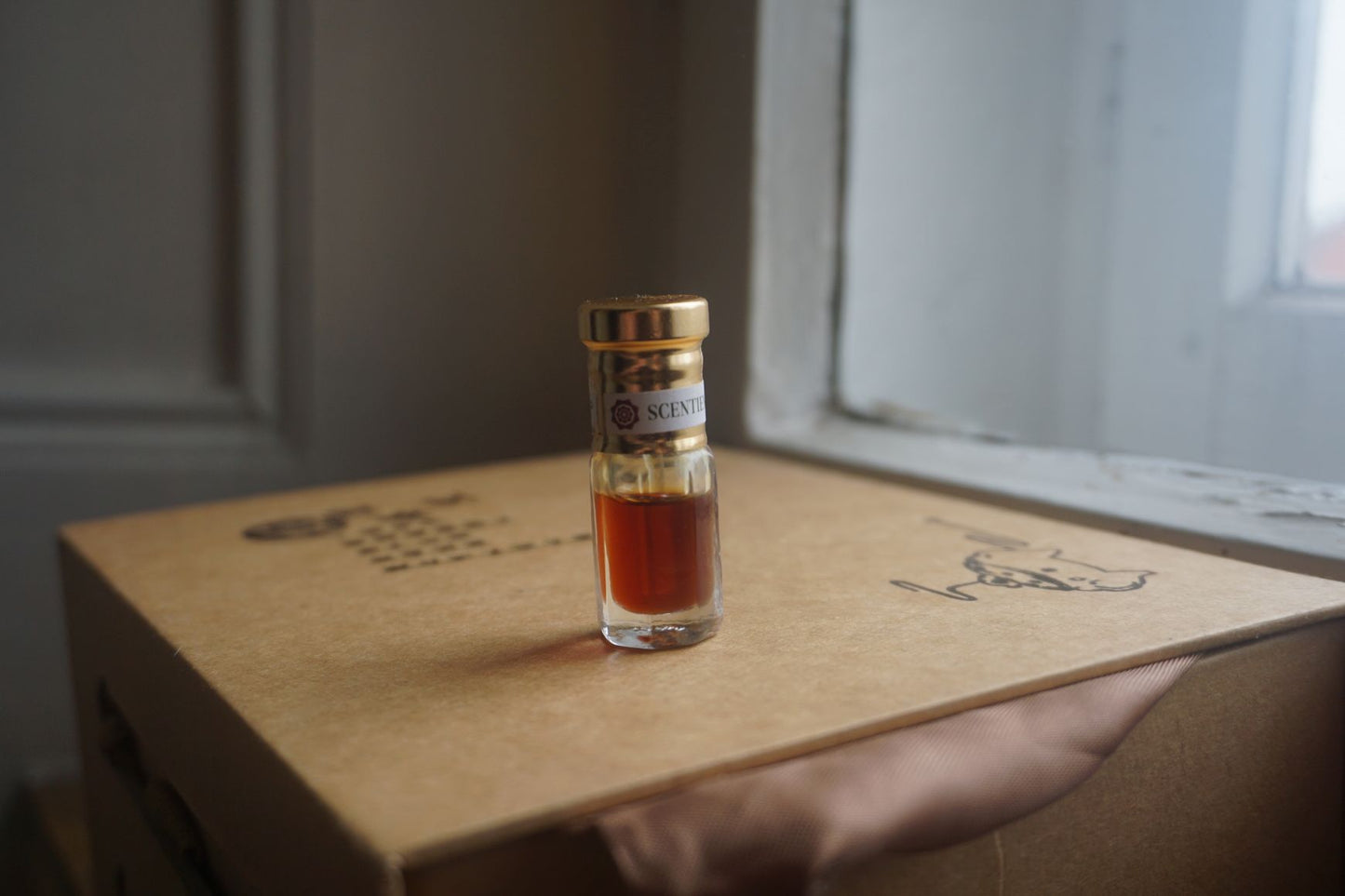 TIME TRIPURA - Pure Oud / Agarwood Oil - Wild Aquilaria malaccensis - 2015 distillation