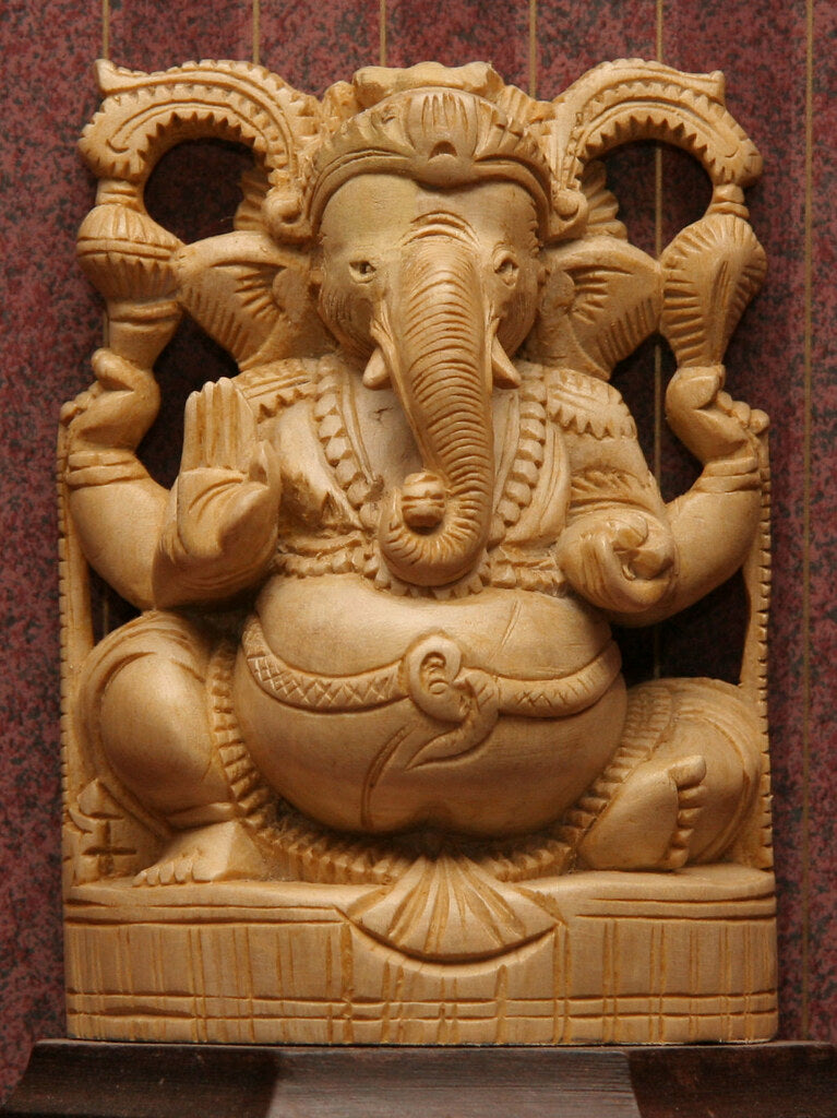 GANESH GOURMAND - A deep, rich and subtle Sandalwood oil