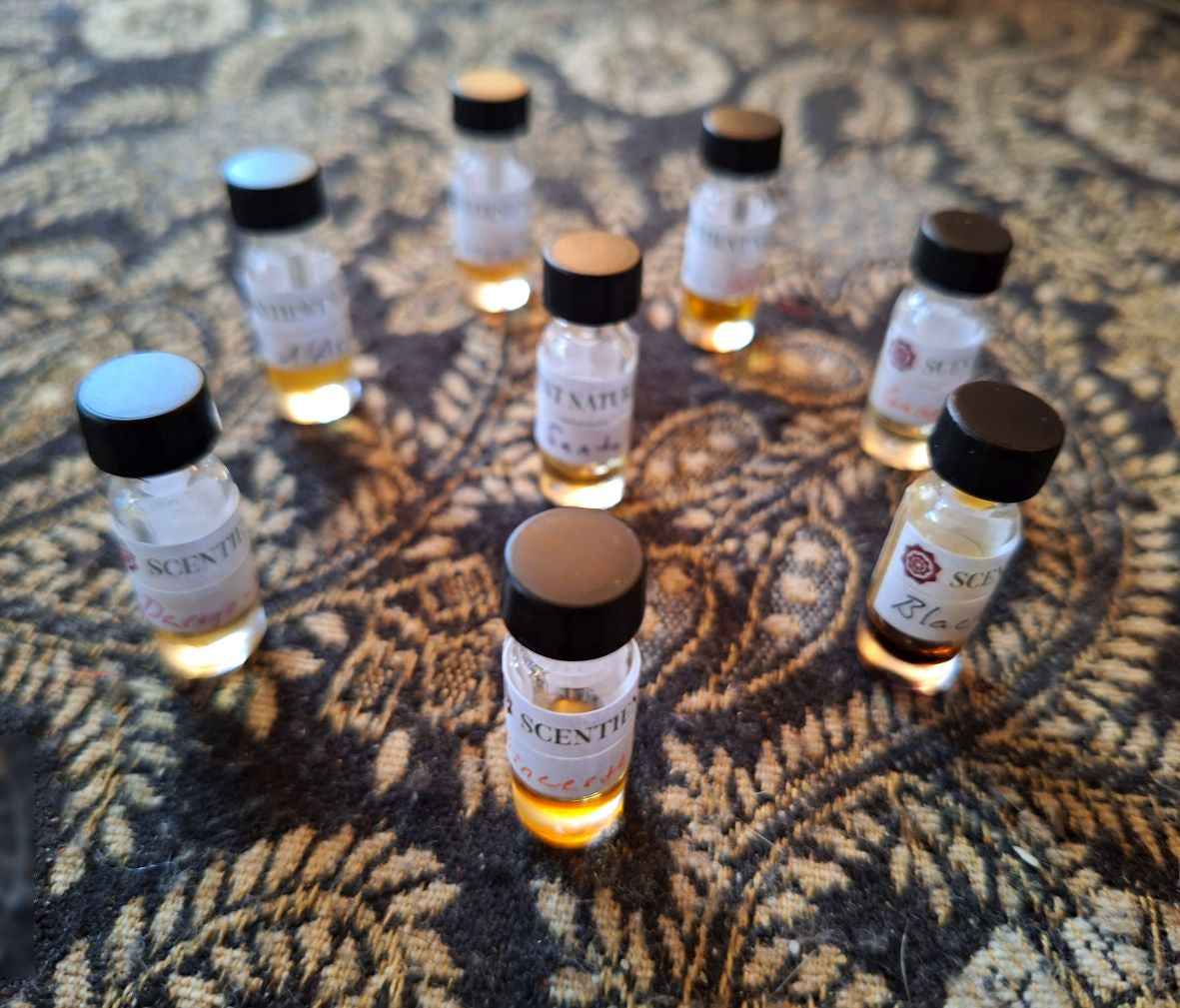 SANDALWOOD OILS SAMPLE SETS - Explore our rich collection of Sandalwood delights